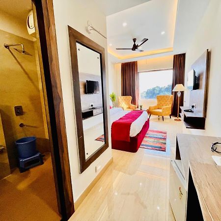 Ganges Blossam - A Four Star Luxury Hotel & Resort Харидвар Экстерьер фото